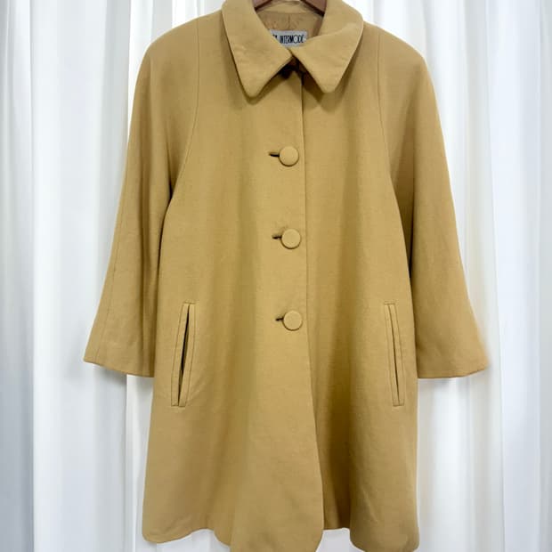 Wool midi  coat (yellow)