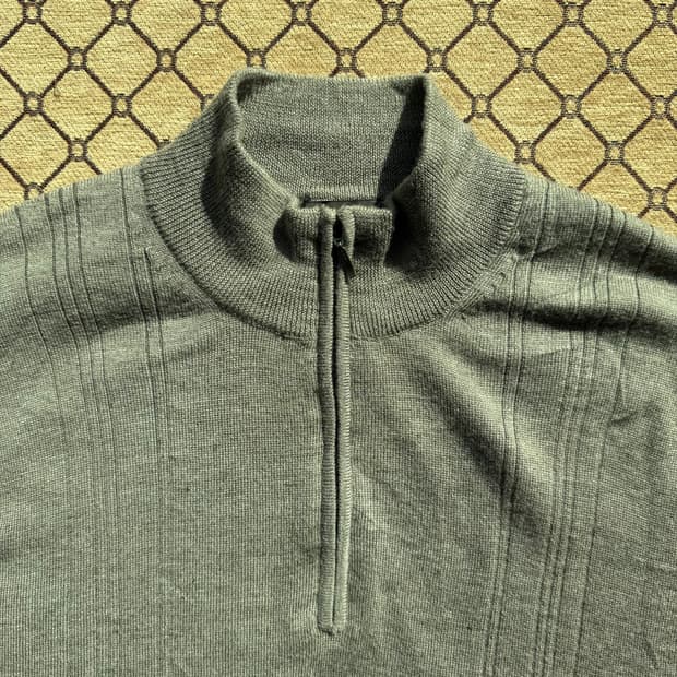 브라운 집업 니트