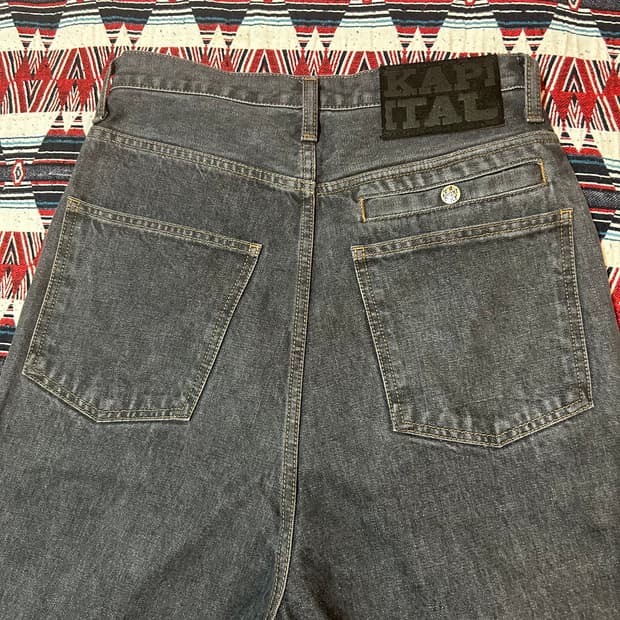 캐피탈 14oz 블랙 데님 포트 버기 팬츠