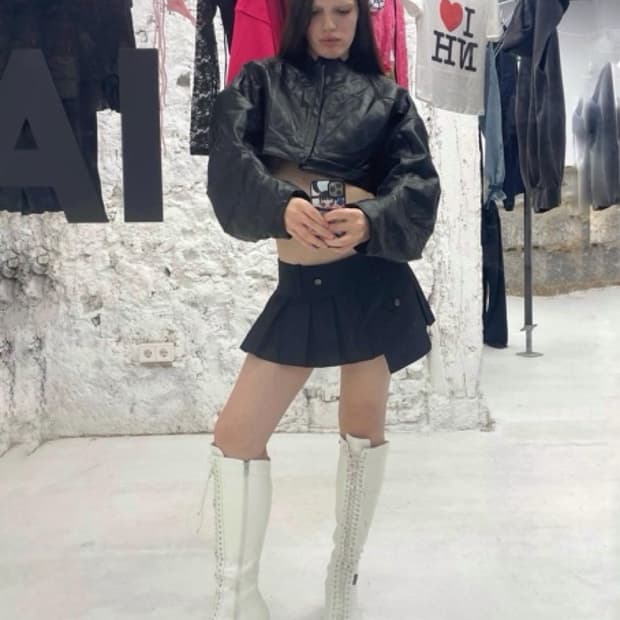 NiiHAi THE BOXER BOOTS IN WHITE