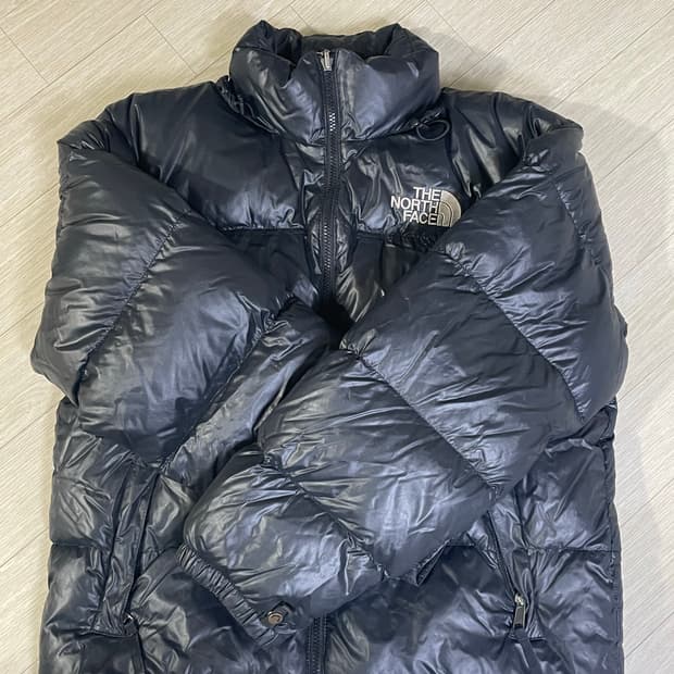 노스페이스 눕시 700 M