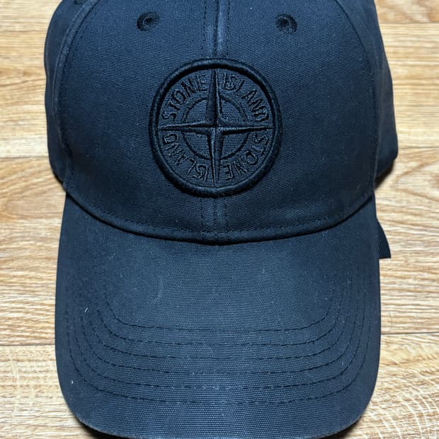 스톤아일랜드 볼캡