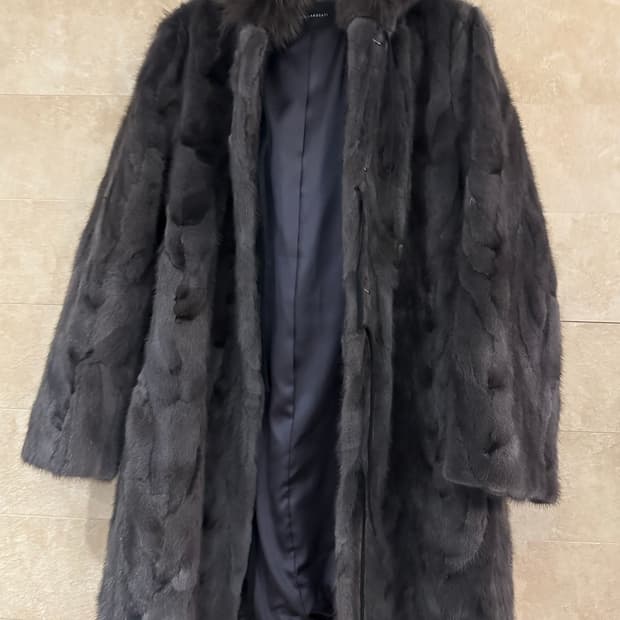 마리엘라로사티 그레이 밍크 코트