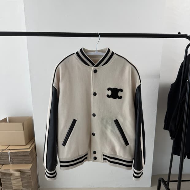 (34) 셀린느 트리오페 로고 패치 울 봄버 블루종