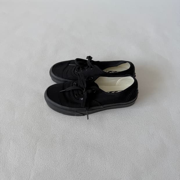 [230]반스(Vans) 블랙 검창 에센틱