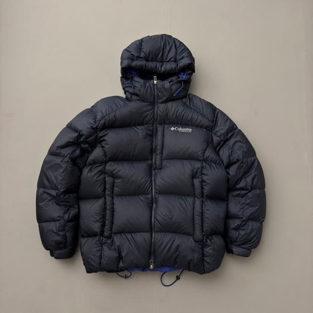 구해요) 콜롬비아 남성 티타늄 패딩 구스다운 패딩