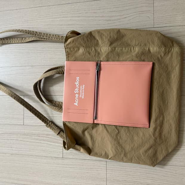 아크네스튜디오 가방