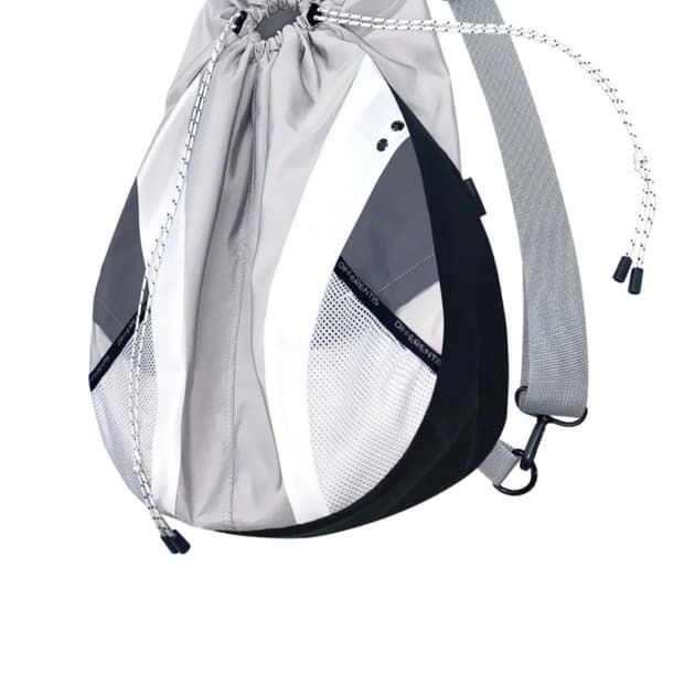 디프런트이츠오케이 가방