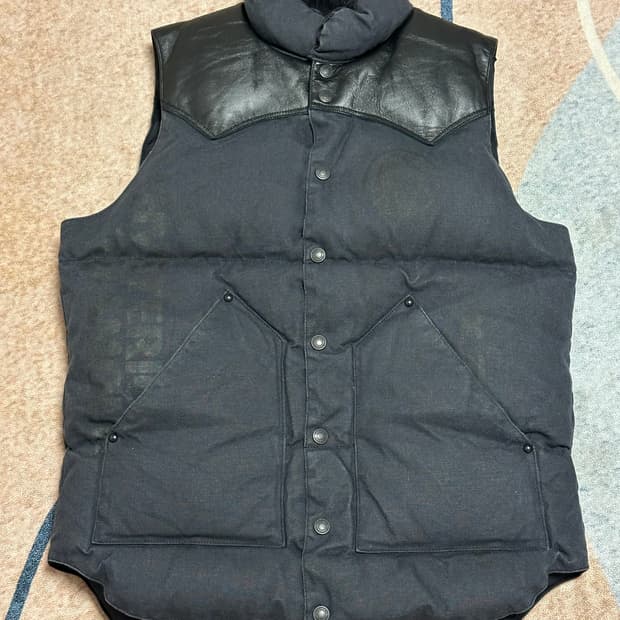 [38(M)] 록키마운틴 x 히스테릭 글래머 패딩 베스트