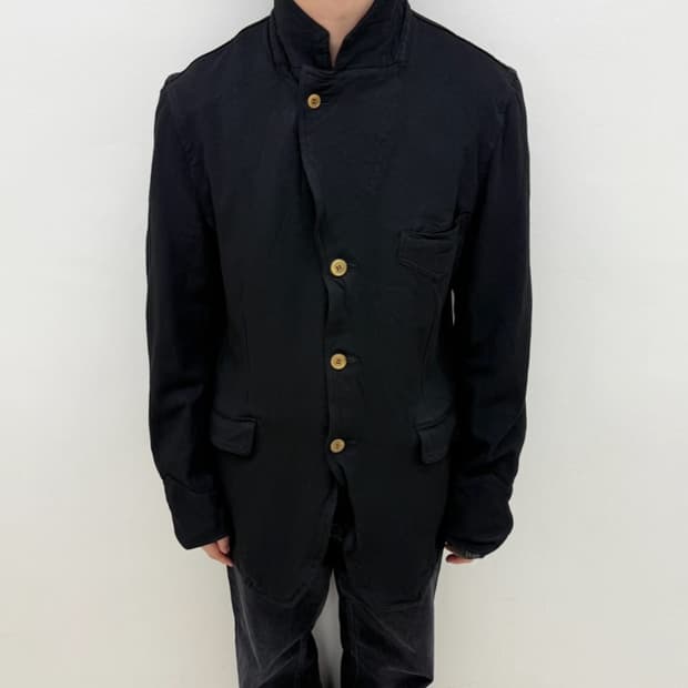 꼼데가르송 옴므플러스 축융 4버튼 하이넥 자켓