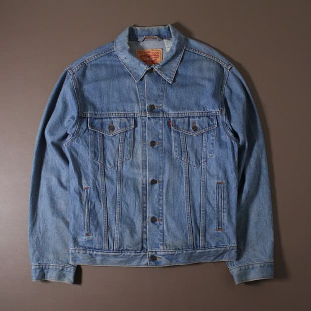 Levi’s 리바이스 스탠다 데님 트러커 자켓 L021