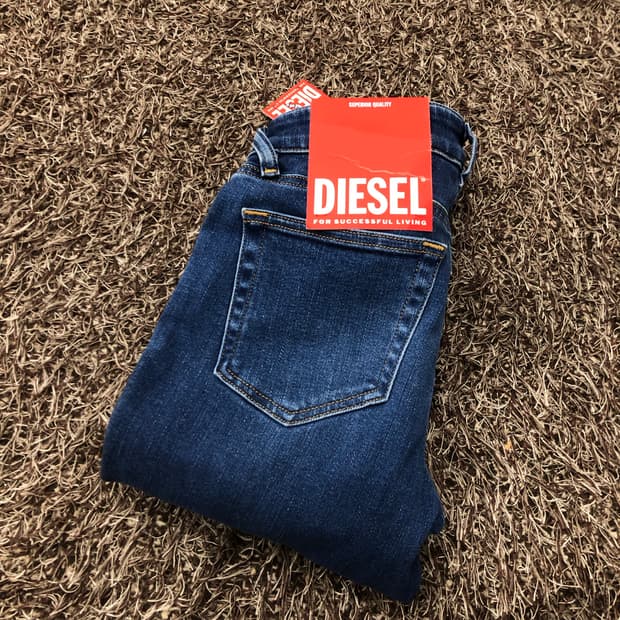 데드스탁 디젤 워싱 스키니진 데님 팬츠