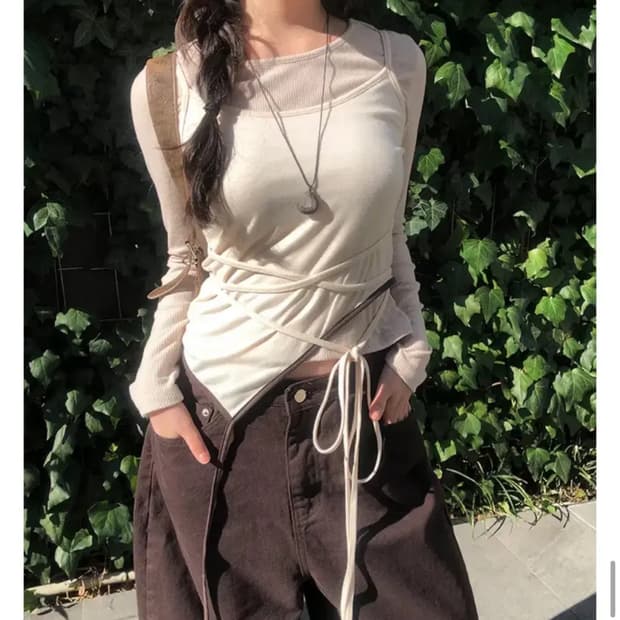 애니원모어 레이어드 고코 배색 레이어드 나시 티셔츠 세트 블랙