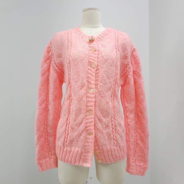 베이비핑크 꽈베기 겨울 가디건