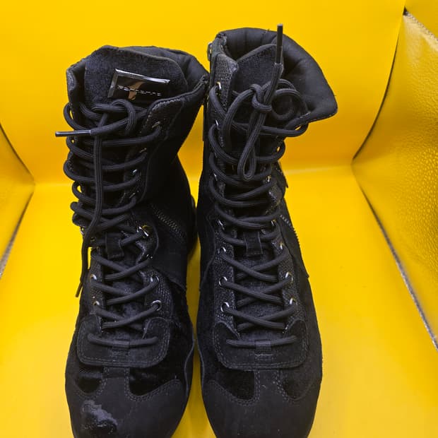 포나리나 프리미엄 럭스 벨벳 앵클부츠 스니커즈 245