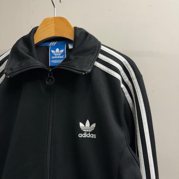 아디다스 유로파