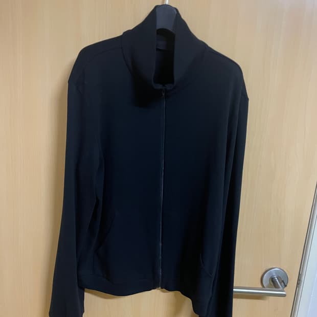 머듈 넥집업 블랙 2