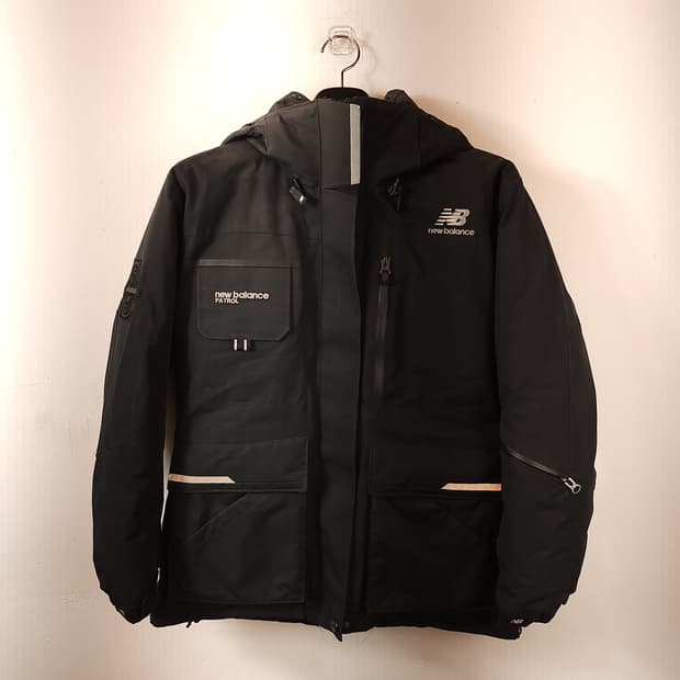 뉴발란스 패트롤 구스다운후드패딩 블랙 95 M