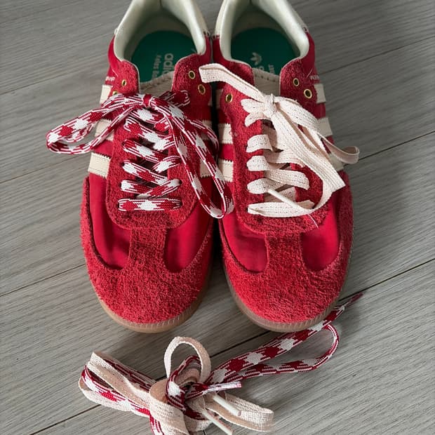 아디다스 웨일스 보너 삼바 레드