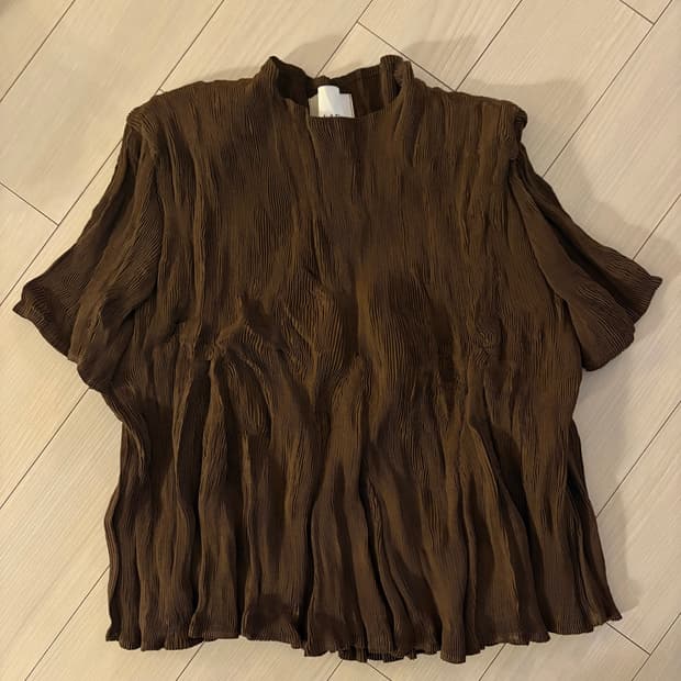 Gongdid wavy crop top