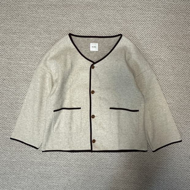 BEAMS woman cardigan ivory