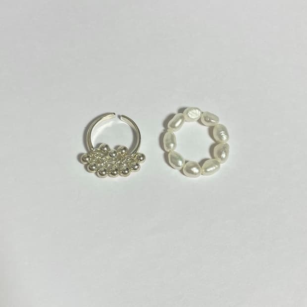 Silver & freshwater pearl ring set