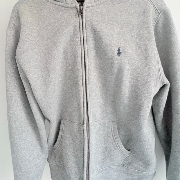 폴로 후드집업