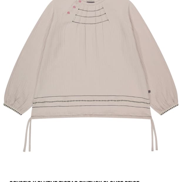 코이세이오 X 브라이스 지그재그 핀턱 블라우스 베이지