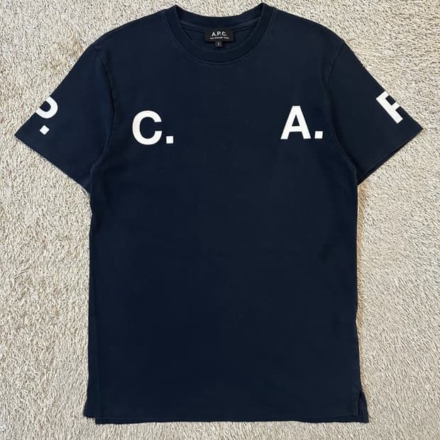 A.P.C 반팔티 (네이비) 아페쎄 반팔티