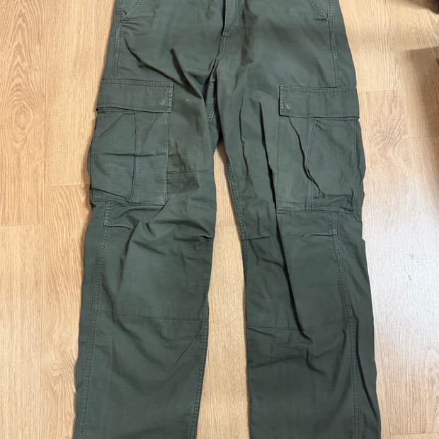 칼하트 WIP 레귤러 카고 팬츠 올리브 31x32