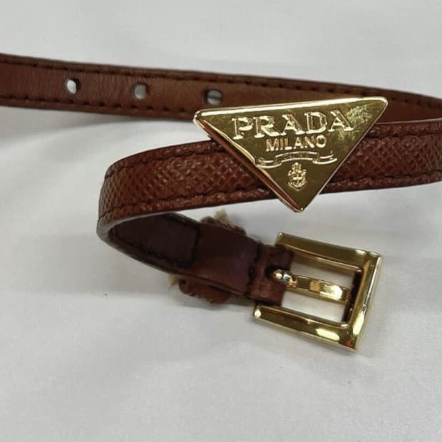 프라다 사파이노 팔찌