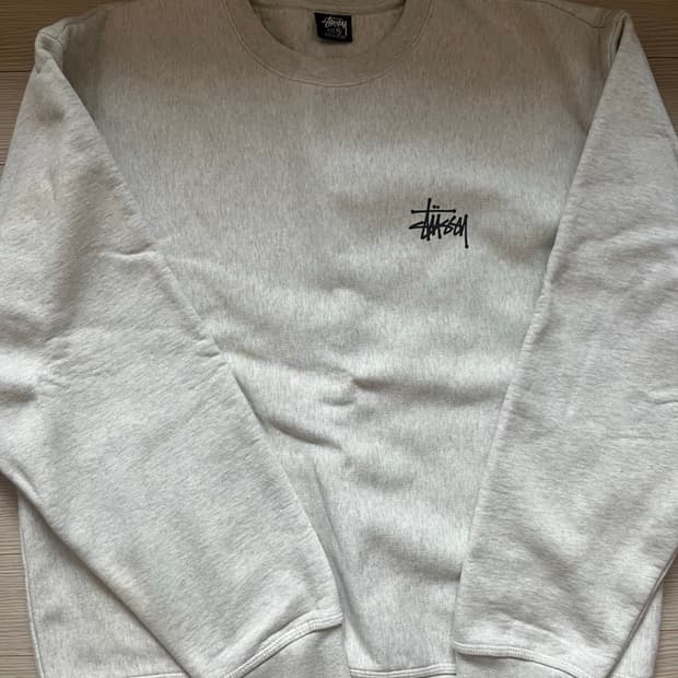 스투시 맨투맨 에쉬헤더