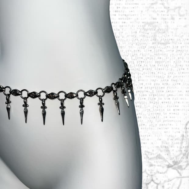 CH st emblam engraved chain 