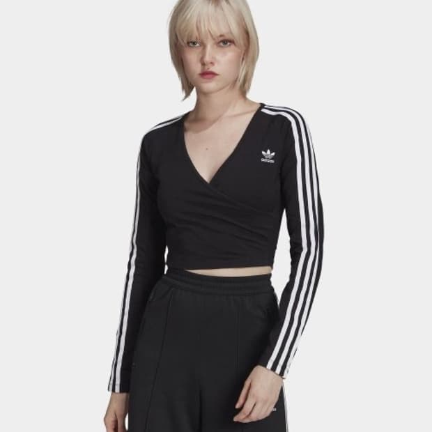 아디다스 브이넥 크롭탑 티셔츠