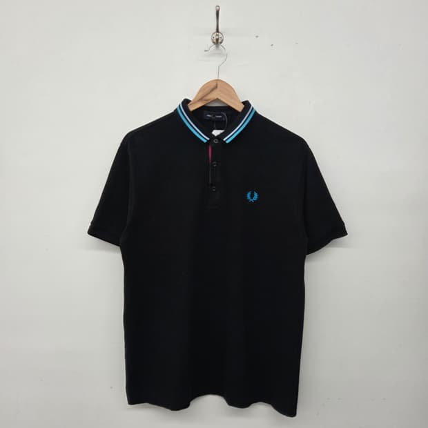 프레드페리 블랙 카라 반팔티셔츠 남L