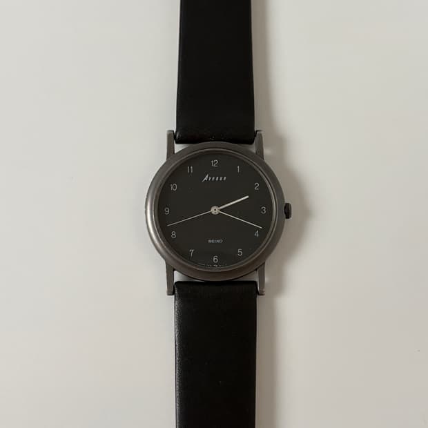 1980s Avenue Black Dial Quartz