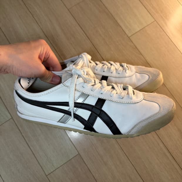 오니츠카 타이거 맥시코 66 빈티지 화이트 블랙