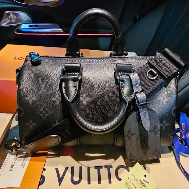 루이비통 이클립스 키폴 반둘리에25 크로스백 (새상품)