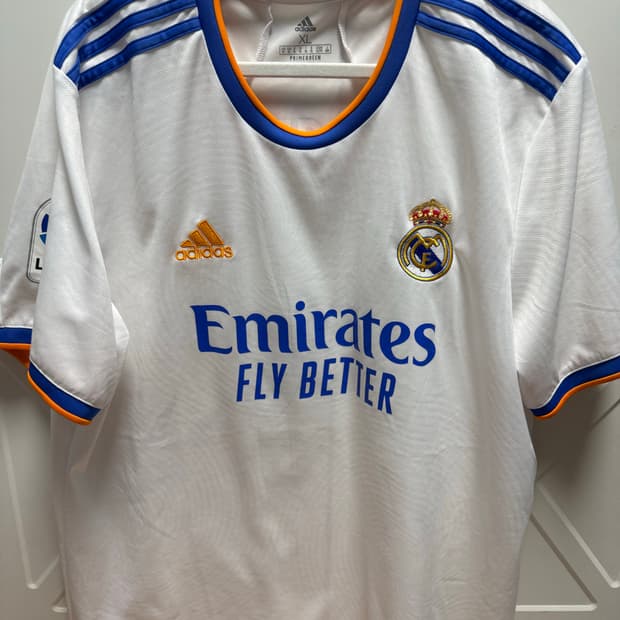 21-22 레알 마드리드 알라바 유니폼