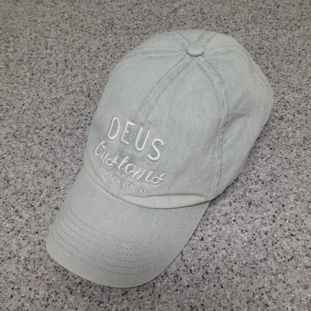 💥데우스 엑스마키나 빈티지워싱 데님 볼캡 
