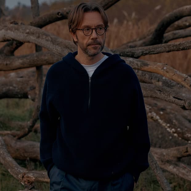 포터리 / 네이비 메리노울 후디드 니트 / 2