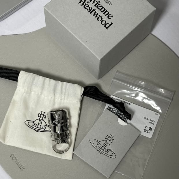 비비안웨스트우드 아머 링 실버 xs