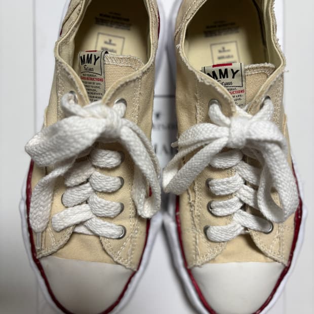 *[EU 45] 미하라 야스히로 피터슨 솔 캔버스 로우탑 스니커즈 내츄럴