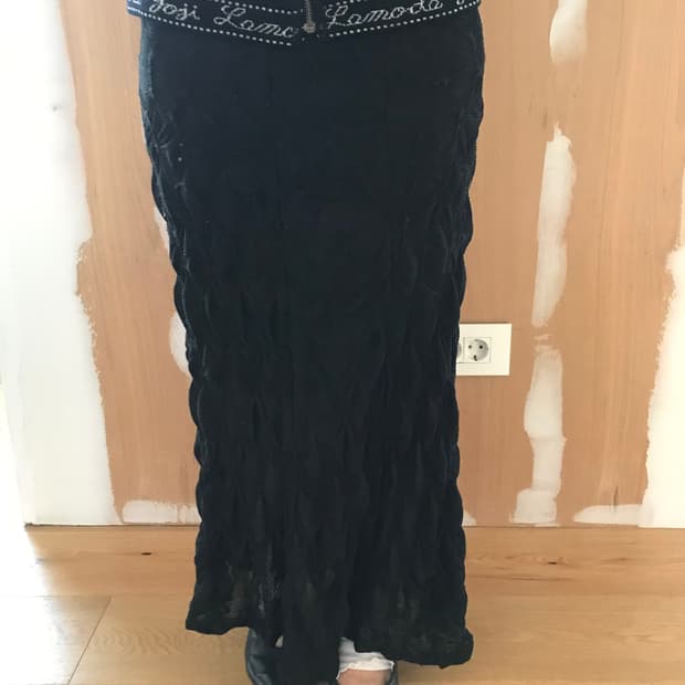 vintage black long skirt (free)