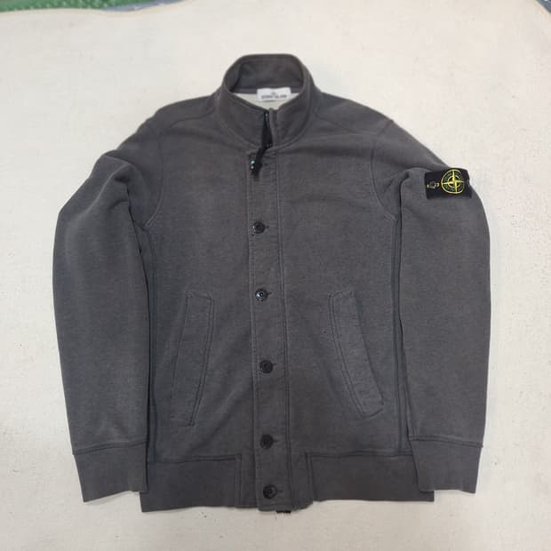 스톤아일랜드  풀집업 투웨이자켓100