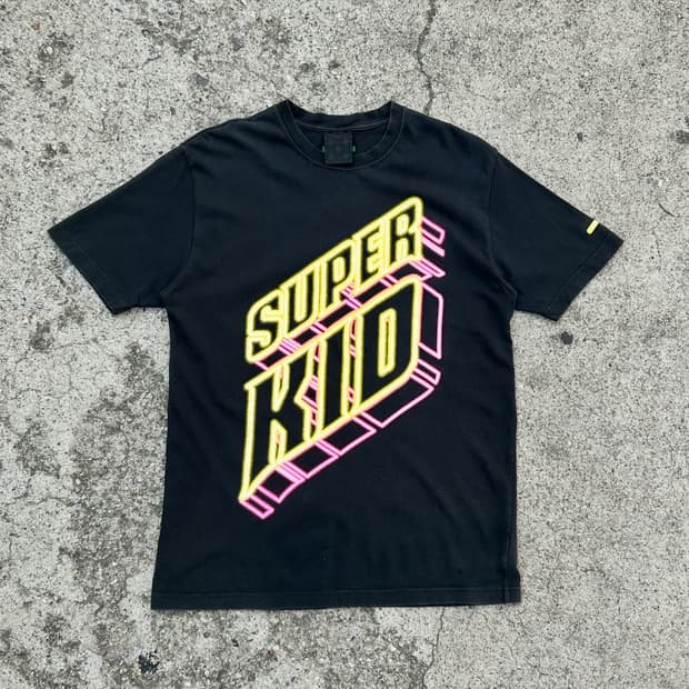 스와거 LED 슈퍼키드 티셔츠 