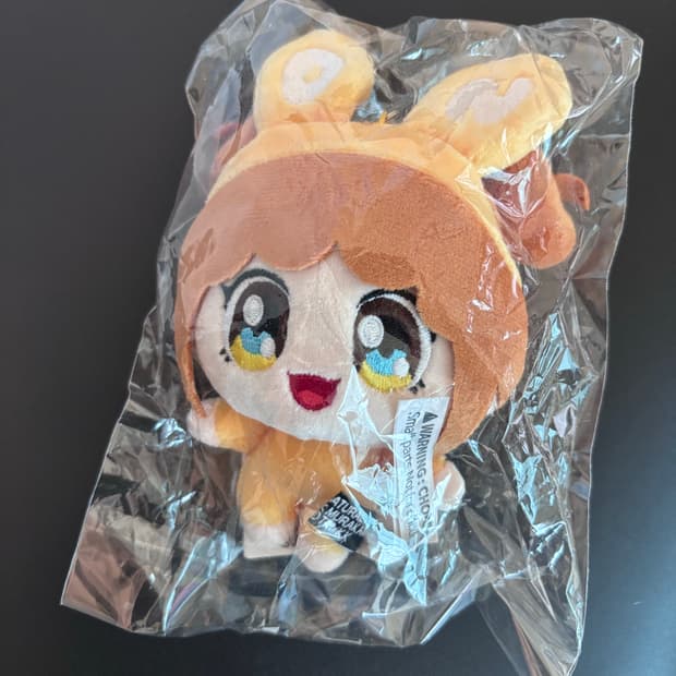 뉴진스 x 무라카미 타카시 다니엘 인형