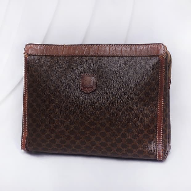 셀린느 (CELINE) 클래식 올드 마카담 모노그램 클러치백