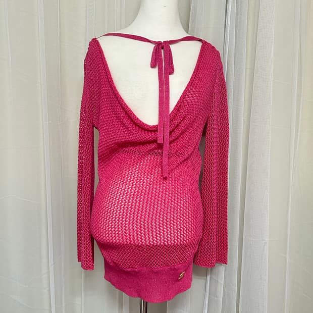 에고이스트 딥핑크 드레이프 그물 니트