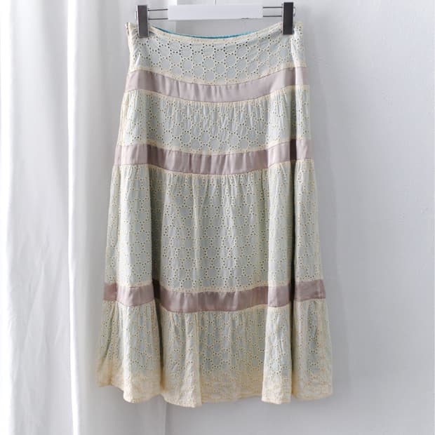 vintage pattern skirt